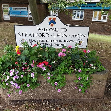 Stratford Upon Avon: 2 Bed Town Centre Apartment, Parking For One Car Exteriör bild