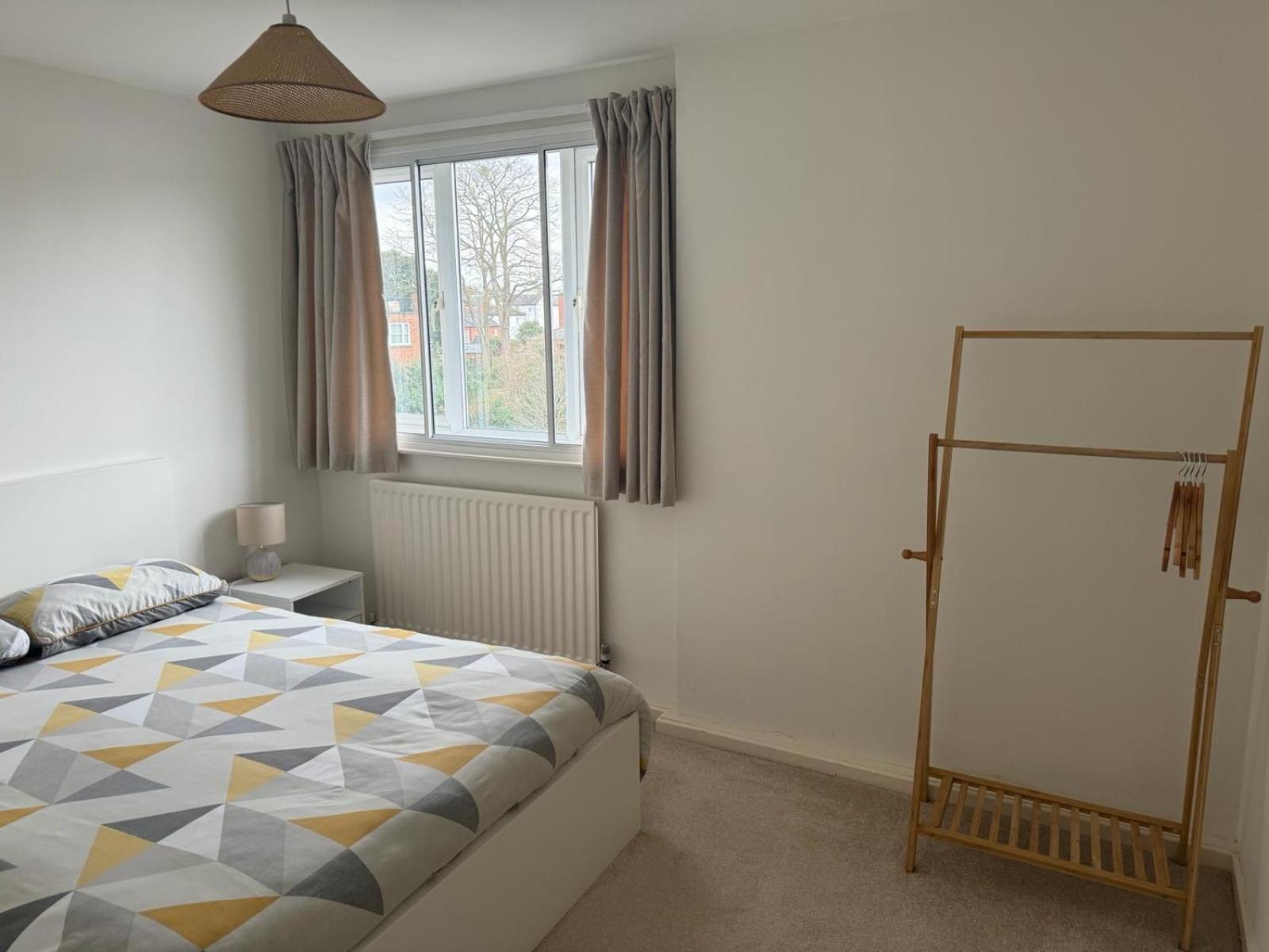 Stratford Upon Avon: 2 Bed Town Centre Apartment, Parking For One Car Exteriör bild